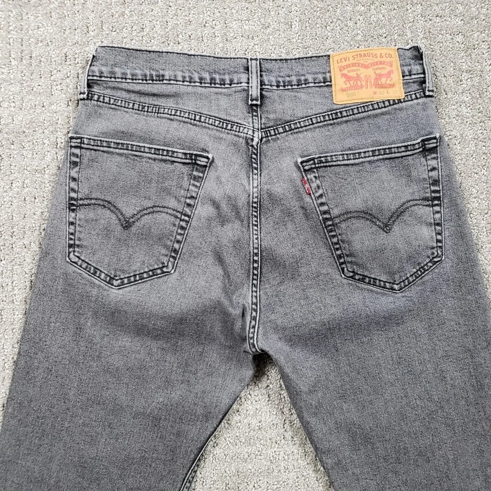 Levi's Jeans Mens 32x32 Gray 505 Regular Straight Faded Black Denim Distressed